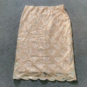 Lulus gold sequin pencil skirt